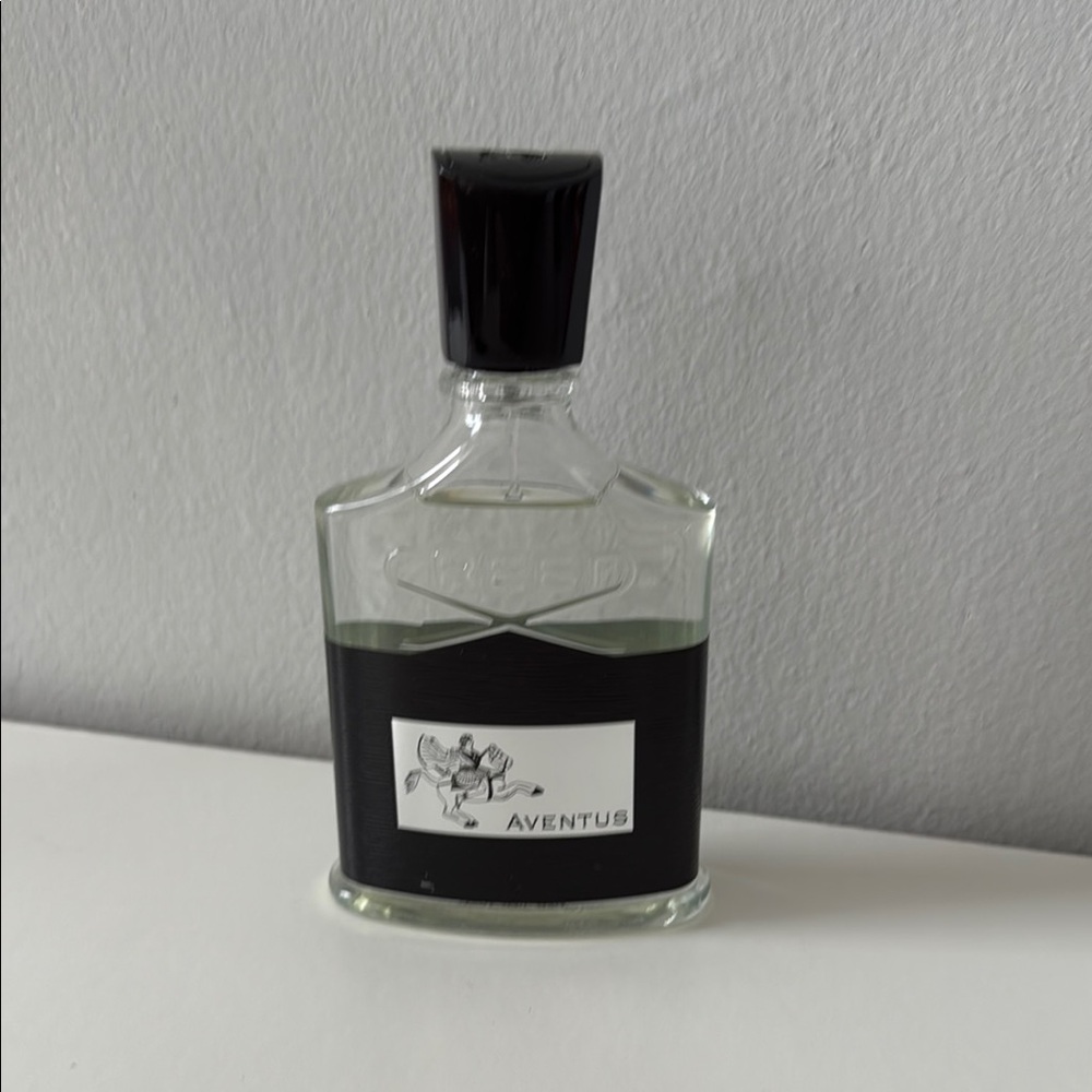 Creed Aventus Men's Fragrance Bottle - Black and Clear
